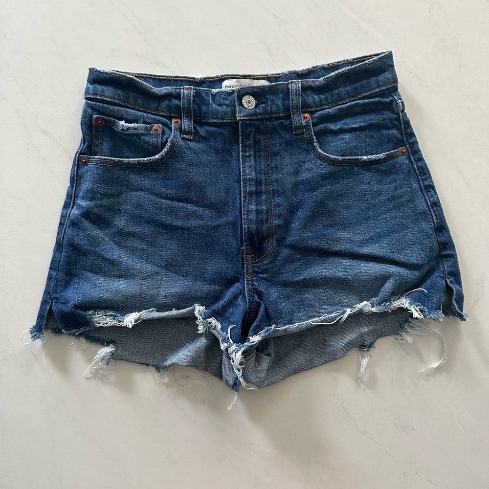 Abercrombie The Cutoff Short High Rise